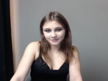 webcam girl relax_nina live cam image #745804