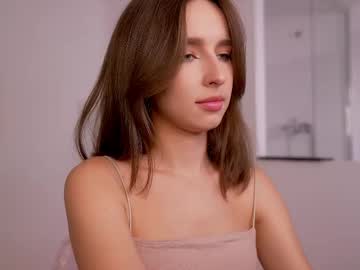 webcam girl silent_chill live cam image #11943351