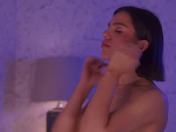 webcam girl _2strangers live cam image #2886190