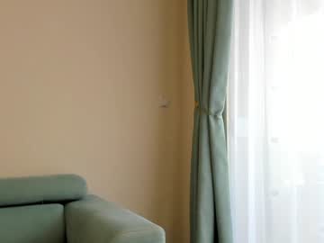 webcam girl elaanna live cam image #10444797