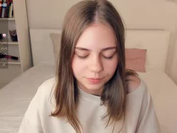 webcam girl junebragga live cam image #2932989