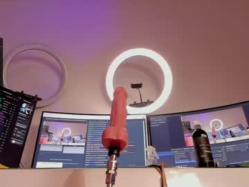 webcam girl lau__1 live cam image #7779900