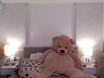 webcam girl smileyouarehere live cam image #11648032