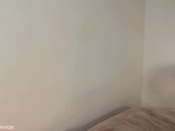 webcam girl ocicat live cam image #12777788