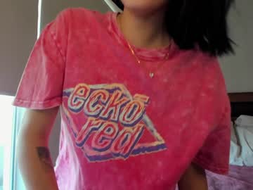 webcam girl yourfreakygirl live cam image #2079884