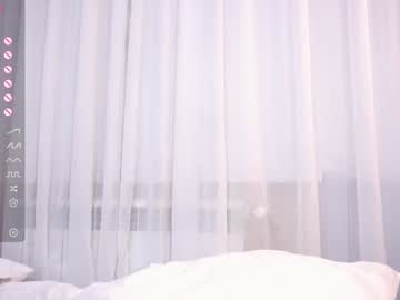 webcam girl synneeastes live cam image #10202365