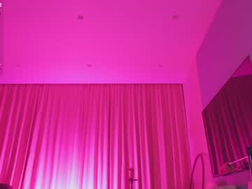 webcam girl aveksmr live cam image #4198178