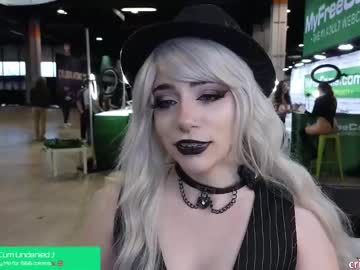 webcam girl crimsonkitten live cam image #12362790