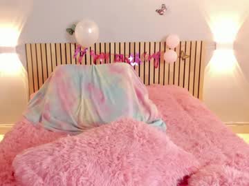 webcam girl little_effy18 live cam image #5903142