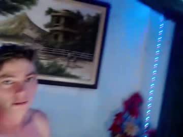 webcam man whiteboyinasia live cam image #8445660