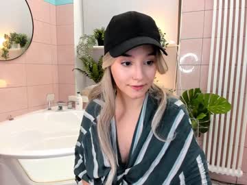webcam girl _osmiom_ live cam image #3658748
