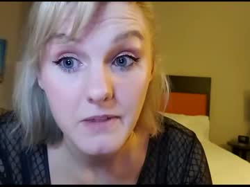 webcam girl cutiekatie3273 live cam image #1689792