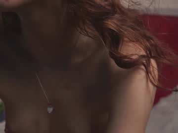 webcam girl erlineberkshire live cam image #11478552