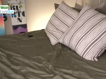 webcam girl dontgivethisout live cam image #9012152