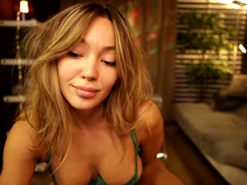 webcam girl fantasystudiox live cam image #4043480