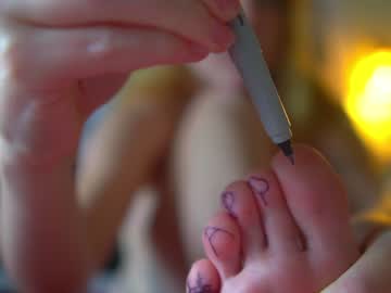 webcam girl crimsonxrapture live cam image #891941