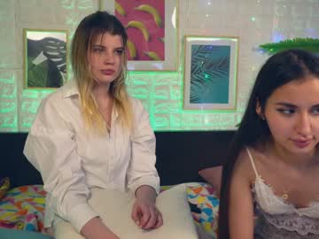 webcam couple lawrencemarjori live cam image #557222
