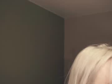 webcam girl audreycarvin live cam image #8683907