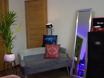 webcam girl beyllove_d live cam image #354555