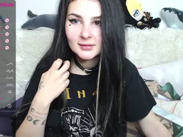 webcam girl husky_girl live cam image #272408
