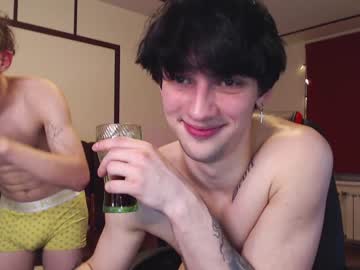 webcam man teddy_mode live cam image #1419814