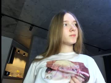 webcam girl mysat live cam image #1238330