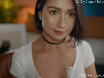 webcam girl alejastorm live cam image #11680138