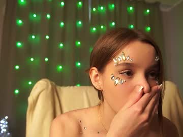 webcam girl harrieteasley live cam image #11621570