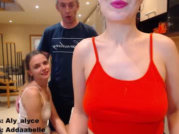 webcam couple aly_alyce live cam image #3646197