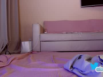 webcam girl hollyextra live cam image #3946005