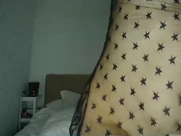 webcam girl cherry_pieeeee live cam image #4850549