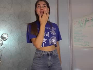 webcam girl little_animal live cam image #7438505