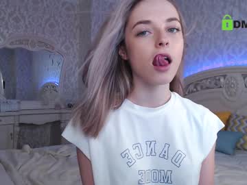 webcam girl adrykilly live cam image #37414