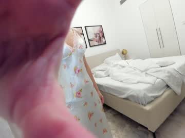 webcam girl ehotlovea live cam image #7410717