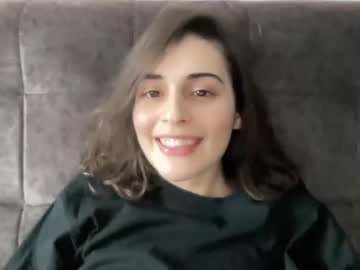 webcam girl wonderland_stia live cam image #12976644