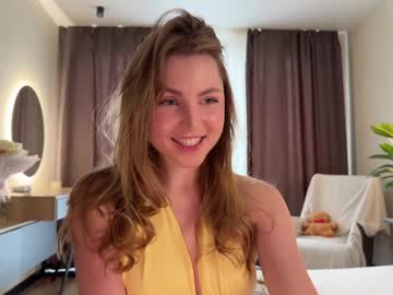 webcam girl girl_next_door19 live cam image #12348334