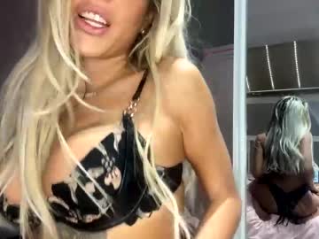 webcam girl itsmelolax live cam image #12227971