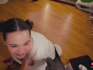 webcam girl chery_lady22 live cam image #10236209