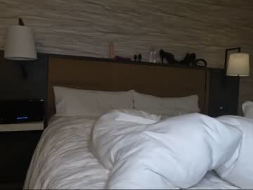 webcam couple ari_lovexo live cam image #800442