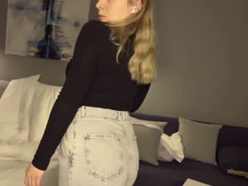 webcam girl tatti_1 live cam image #4388047