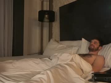 webcam man rndmzd live cam image #10237718