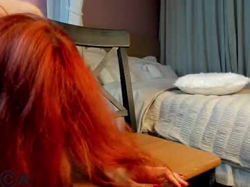 webcam girl dearly_emily live cam image #12629334