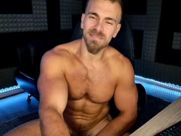 webcam man finch93 live cam image #10546251