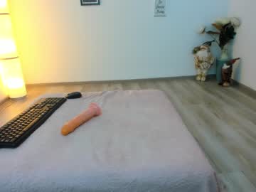 webcam girl deea_lexa live cam image #8135373