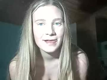 webcam girl lia06_ live cam image #12279525