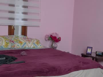 webcam couple palaustudio live cam image #1338367