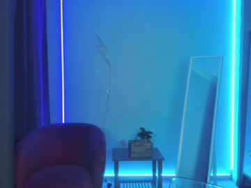webcam girl silent_chill live cam image #3607767