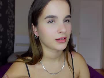 webcam girl agelina_summer live cam image #103863