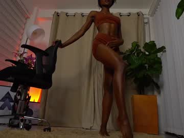 webcam girl tayraparadise live cam image #140099