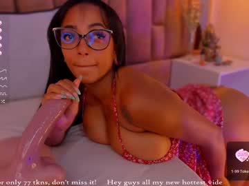 webcam girl anahi_ryan live cam image #7745425